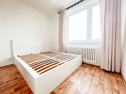 Pronájem bytu, 2+kk, 38 m²