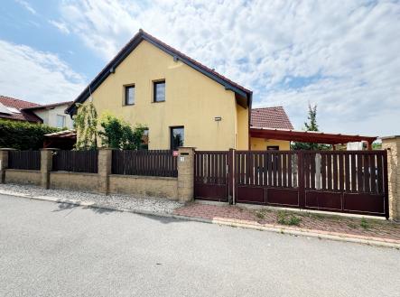 Pronájem bytu, 2+kk, 38 m²