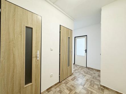 Pronájem bytu, 2+kk, 42 m²