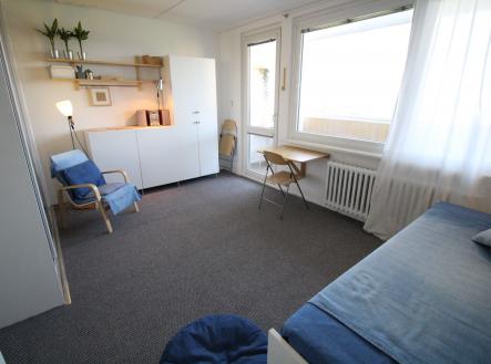 Pronájem bytu, 1+kk, 35 m²