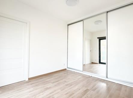 Pronájem bytu, 2+kk, 39 m²