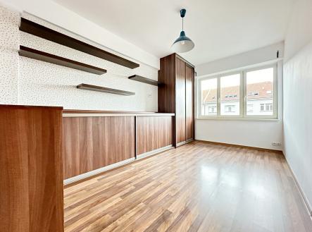 Pronájem bytu, 3+kk, 69 m²