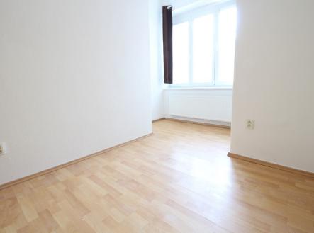 Pronájem bytu, 2+kk, 36 m²