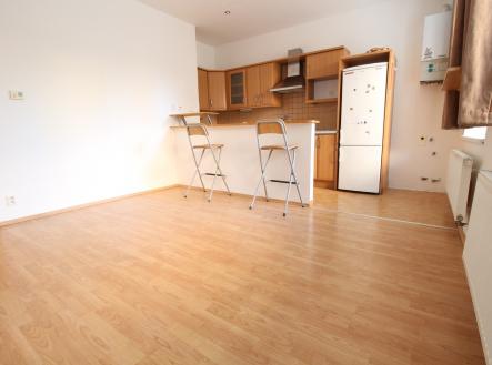 Pronájem bytu, 2+kk, 36 m² obrázek