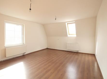 Pronájem bytu, 3+kk, 70 m²