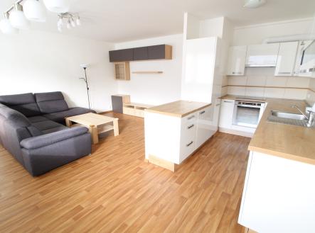 Pronájem bytu, 3+1, 80 m²