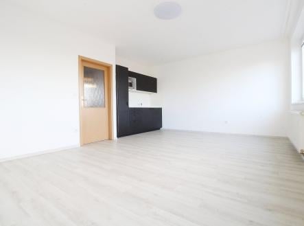 Pronájem bytu, 1+kk, 35 m²