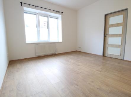 Pronájem bytu, 2+kk, 36 m²