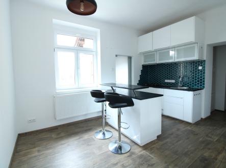 Pronájem bytu, 2+kk, 47 m²