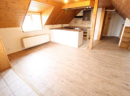 Pronájem bytu, 2+kk, 40 m²