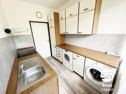 Pronájem bytu, 4+1, 85 m² obrázek