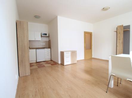 Pronájem bytu, 1+kk, 31 m²