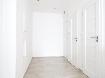 Pronájem bytu, 2+kk, 66 m²