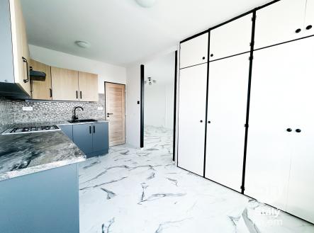 Pronájem bytu, 3+1, 68 m²