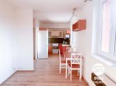 Pronájem bytu, 1+kk, 52 m²