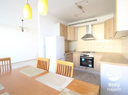 Pronájem bytu, 3+1, 70 m²