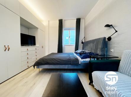 Pronájem bytu, 1+1, 32 m²