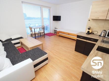 Pronájem bytu, 1+kk, 32 m²