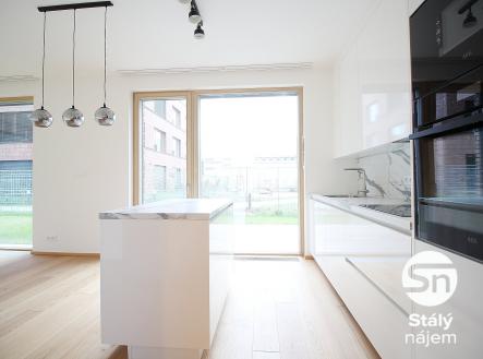 Pronájem bytu, 3+kk, 94 m²