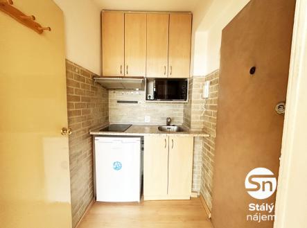 Pronájem bytu, 1+kk, 23 m²