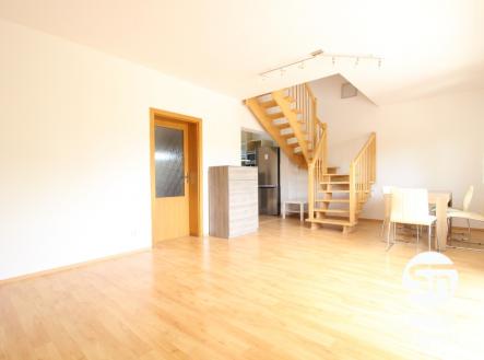 Pronájem domu/vily, 97 m²