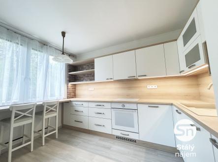 Pronájem bytu, 3+kk, 56 m²