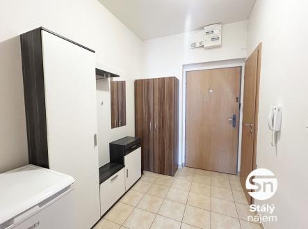 Pronájem bytu, 1+kk, 34 m²