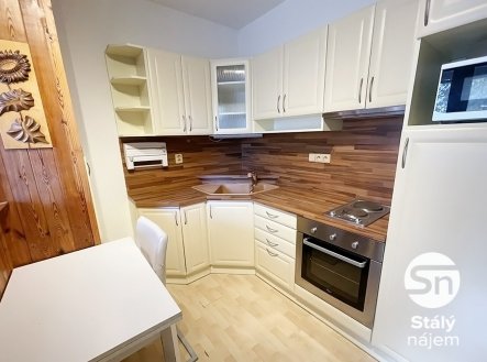 Pronájem bytu, 2+kk, 42 m²