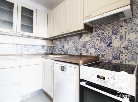 Pronájem bytu, 2+kk, 45 m²