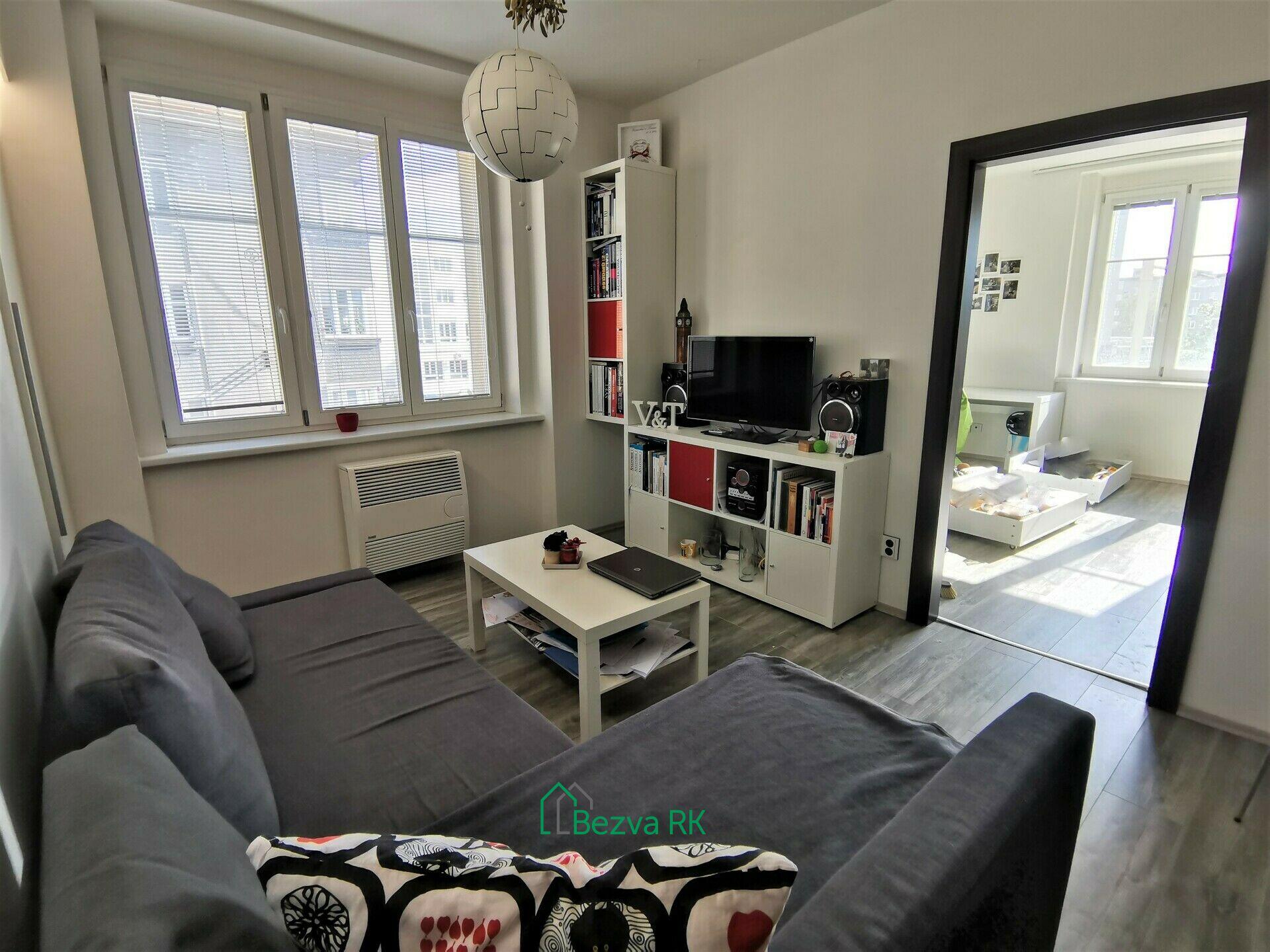 Byt 2+kk, 51m2, Strašnice, Praha 10