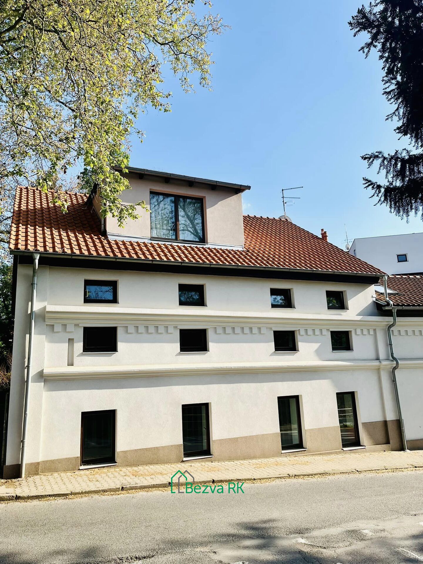 Prodej bytu 2+kk, 40m², Praha - východ Škvorec