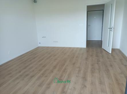 Pronájem bytu, 1+kk, 29 m²