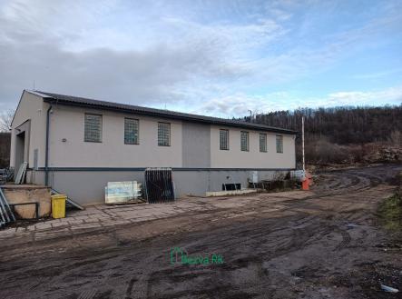 Pronájem haly 461m2 Beroun, Vojanova ulice