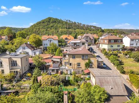 Prodej rodinného domu 6+2 s terasou a výhledem – Beroun, Na Černém vršku