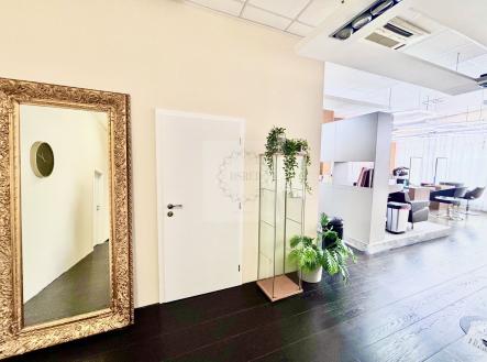 Pronájem obchodní prostor, 15 m²