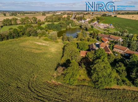 Prodej pozemku pro bydlení, 1 408 m²