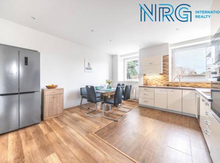 Prodej bytu, 2+1, 90 m²