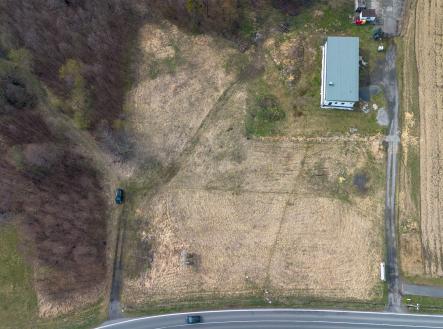 Prodej - pozemek pro komerční výstavbu, 1 674 m²