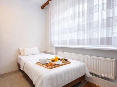 Pronájem bytu, 2+1, 65 m²