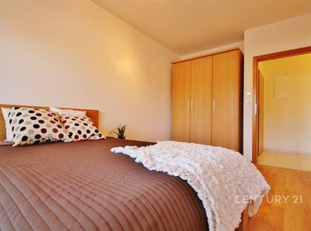 Pronájem bytu, 2+kk, 45 m²