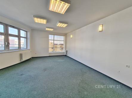 Pronájem kanceláře, 30 m²