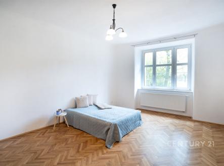 Pronájem bytu, 2+1, 84 m²