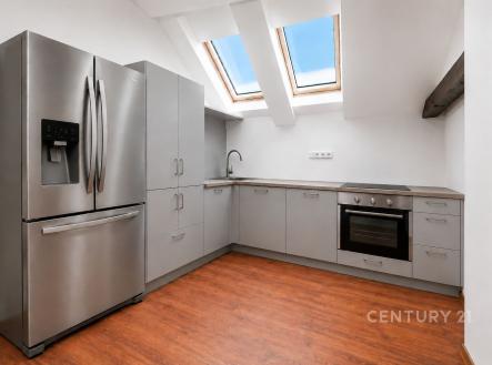 Prodej bytu, atypický, 76 m²