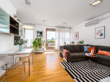 Prodej bytu, 2+kk, 60 m²