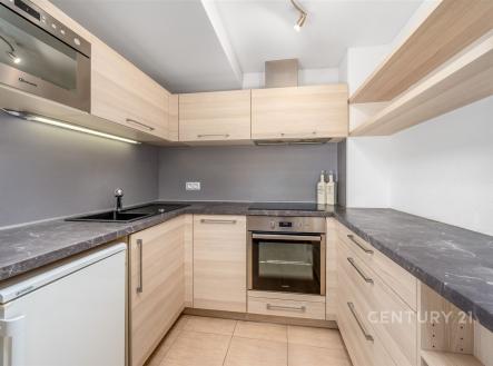 Pronájem bytu, 2+1, 55 m²