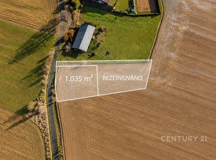 Prodej pozemku pro bydlení, 1 035 m²