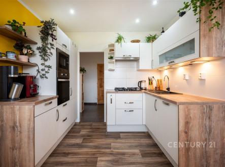 Prodej bytu, 4+1, 86 m²