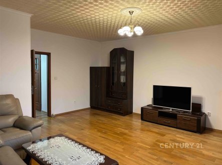 Pronájem bytu, 3+1, 74 m²