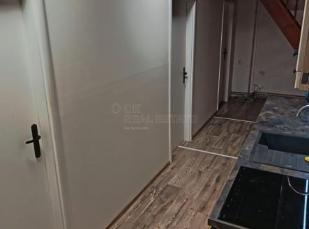 Pronájem domu/vily, 180 m²