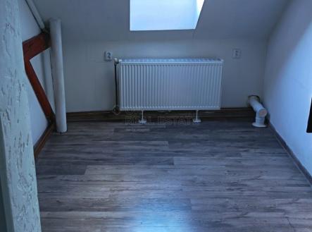 Pronájem domu/vily, 180 m²